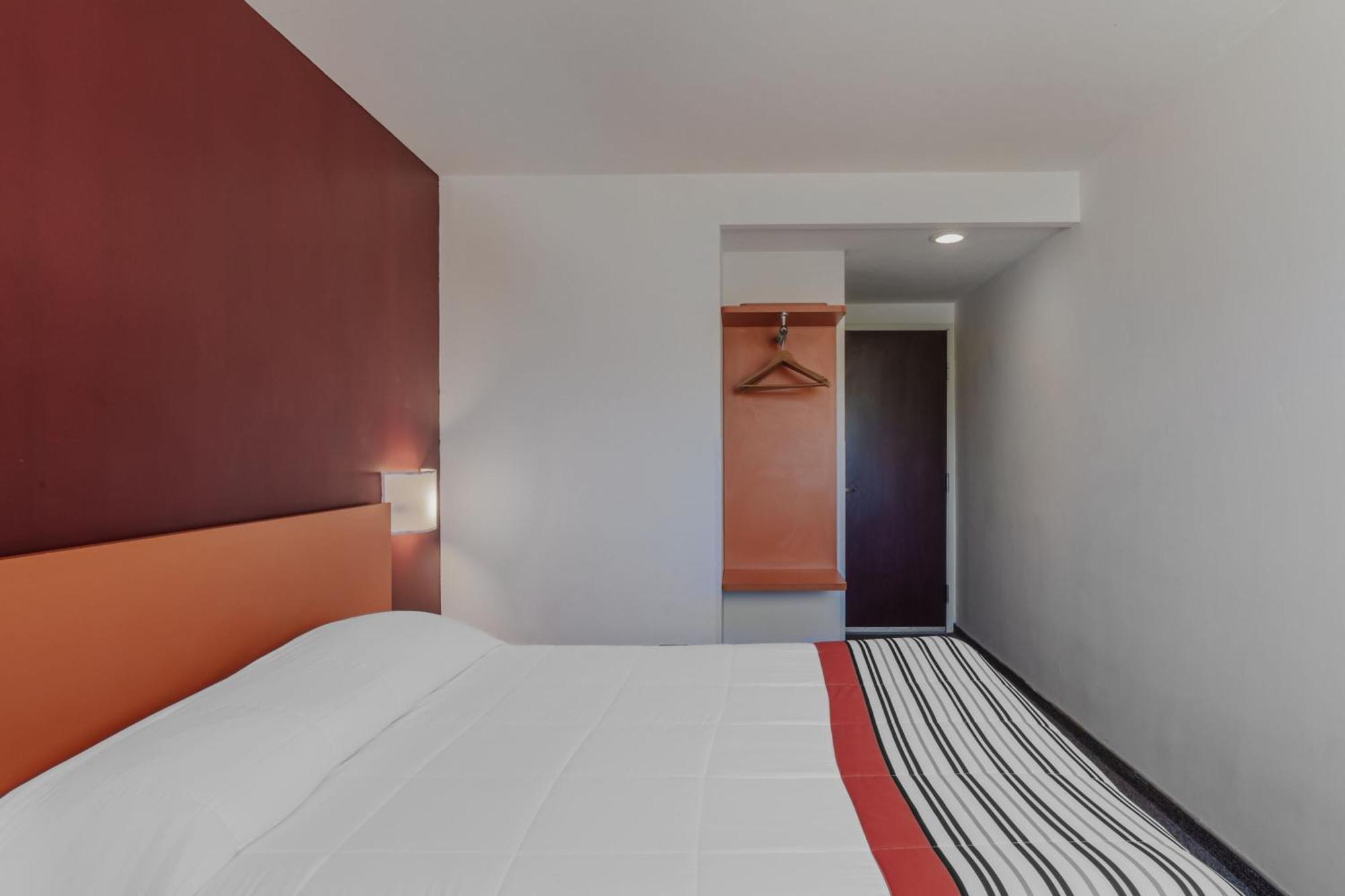 City Express Junior By Marriott Tuxtla Gutierrez Poliforum Exterior photo