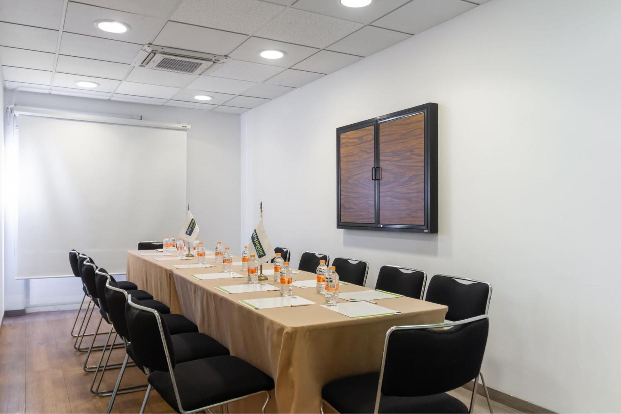 City Express Junior By Marriott Tuxtla Gutierrez Poliforum Exterior photo