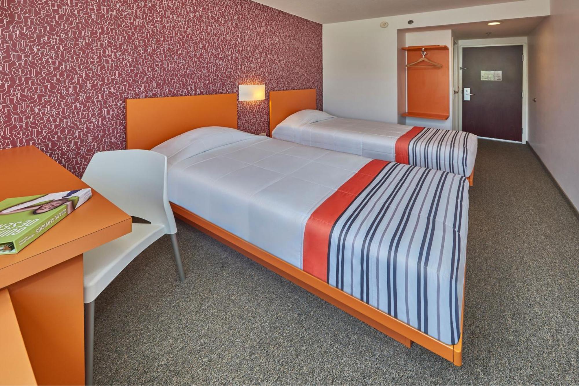 City Express Junior By Marriott Tuxtla Gutierrez Poliforum Exterior photo